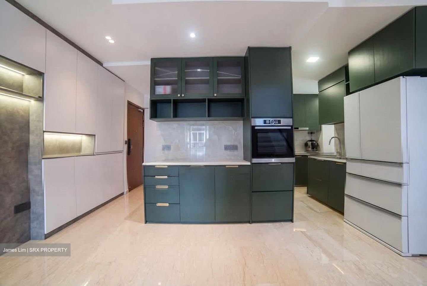 Palm Galleria (D15), Apartment #568291001
